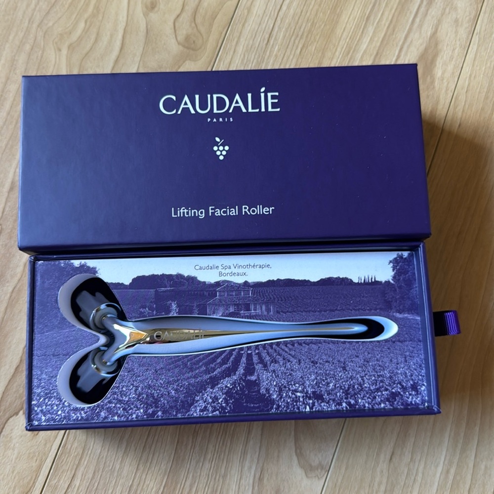 CAUDALIE LIFTING FACIAL ROLLER
